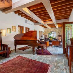 7 Bdr Villa In Kritou Terra Pafos Piano