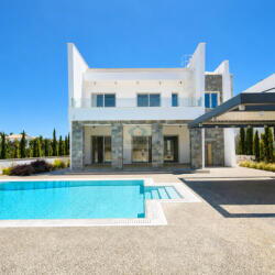 Luxurious Villa In Protaras